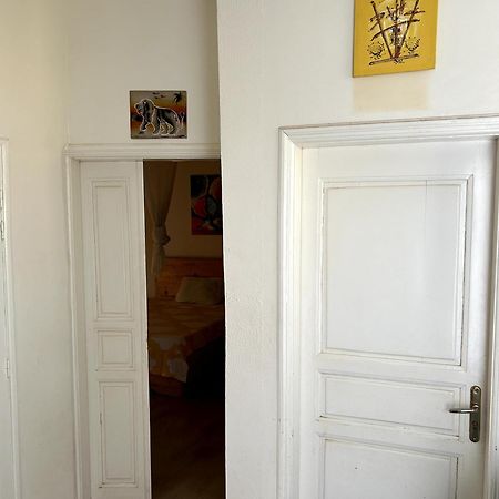 Chambre Spacieuse Avec Balcon - Salle De Bain Exterieure Privee & Breakfast Saint-Louis Eksteriør billede